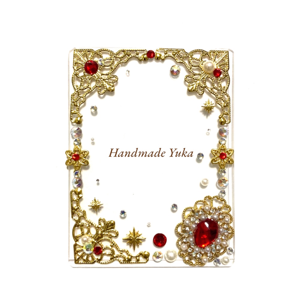 2.硬質カードケース シャイニーレッド