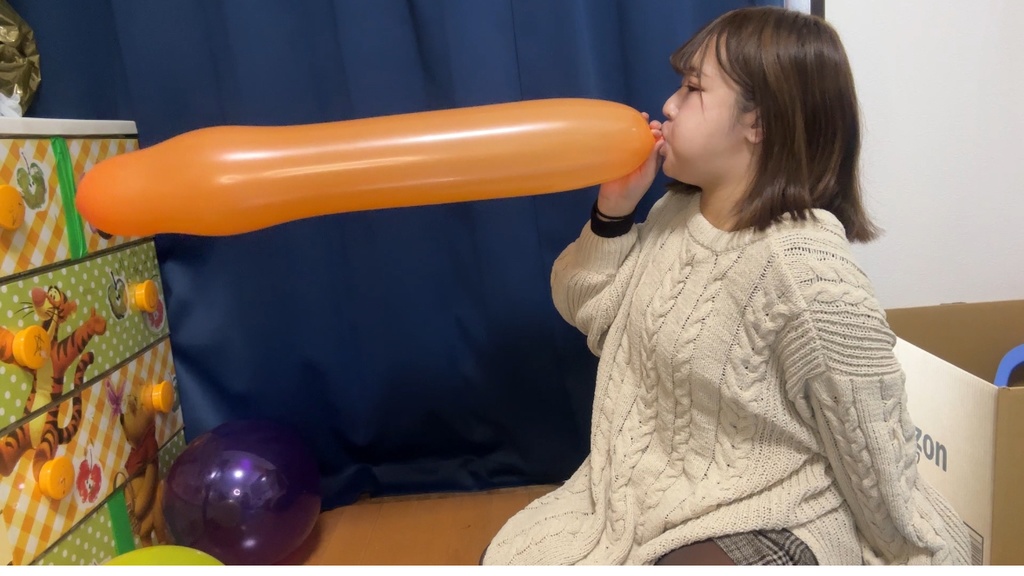 7コのジェット風船を膨らまして飛ばす！