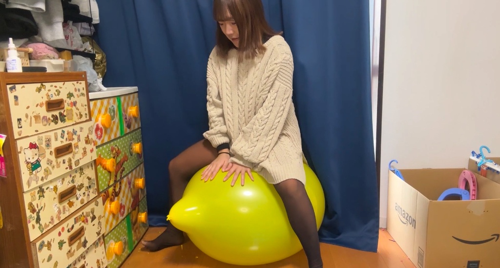 様々な形の風船を割りまくる！