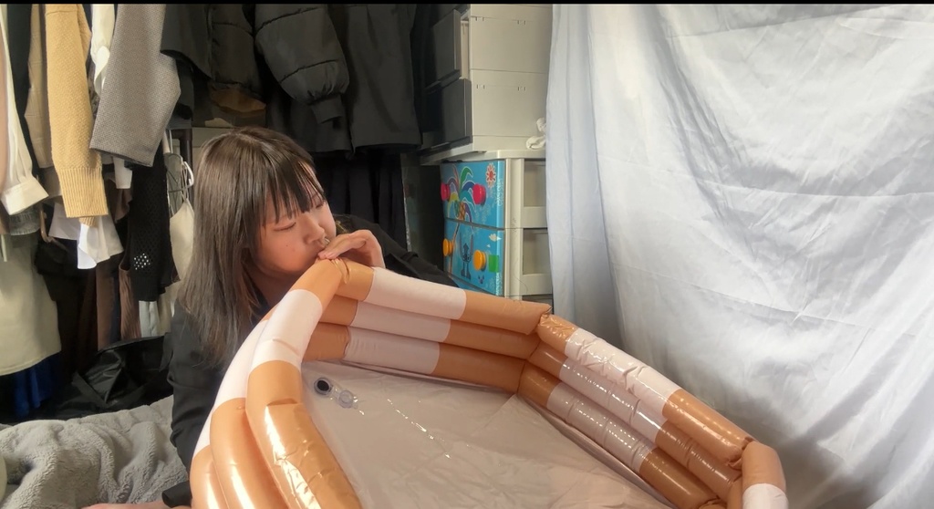 ビニールプール　膨らまし
