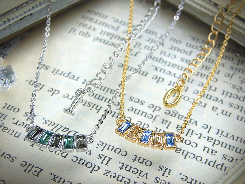 レクタングルネックレス(赤井)