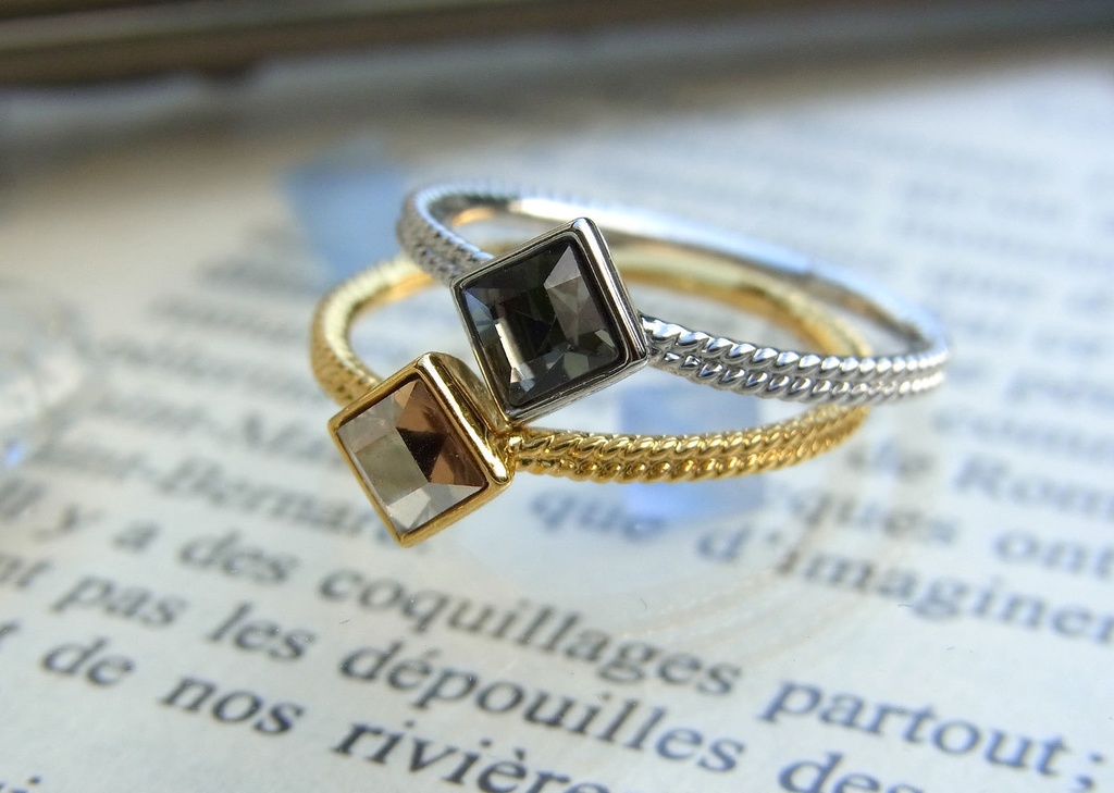 <お好きな色でオーダー可>スクエアリング