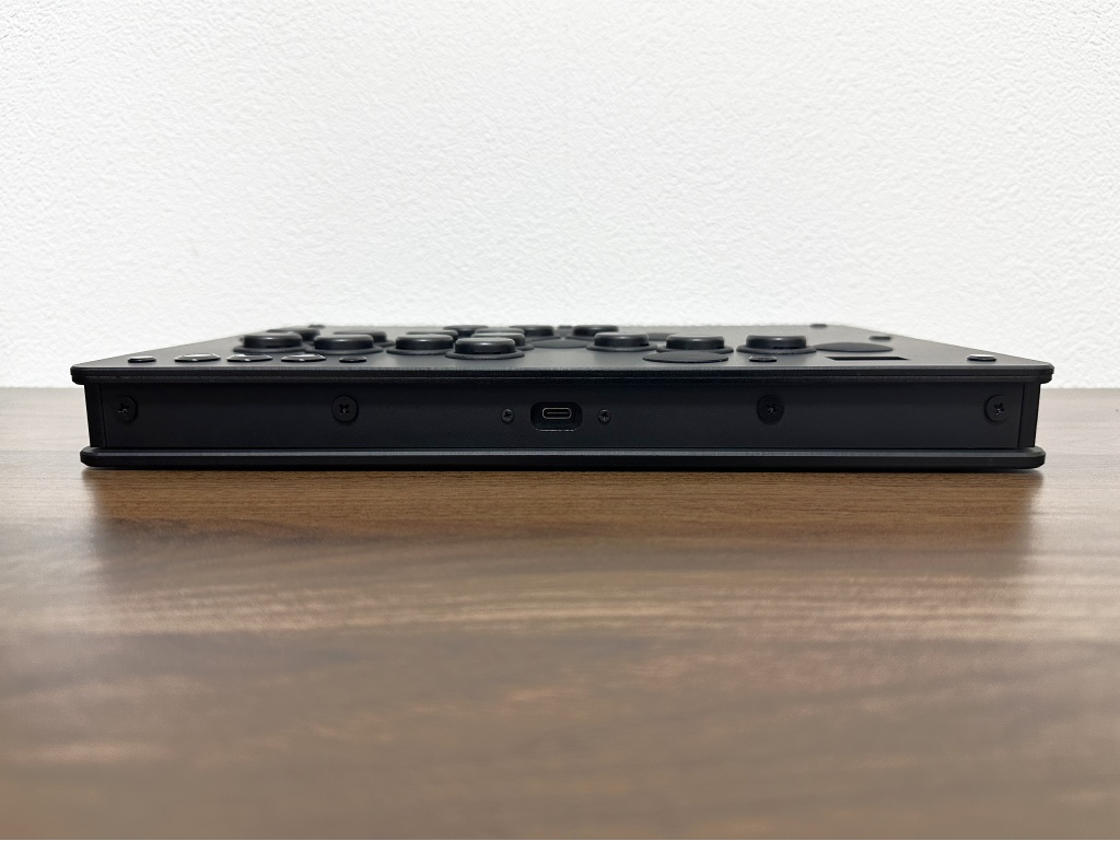 ラピッドトリガー対応レバーレスコントローラー「Rapidbox 2」