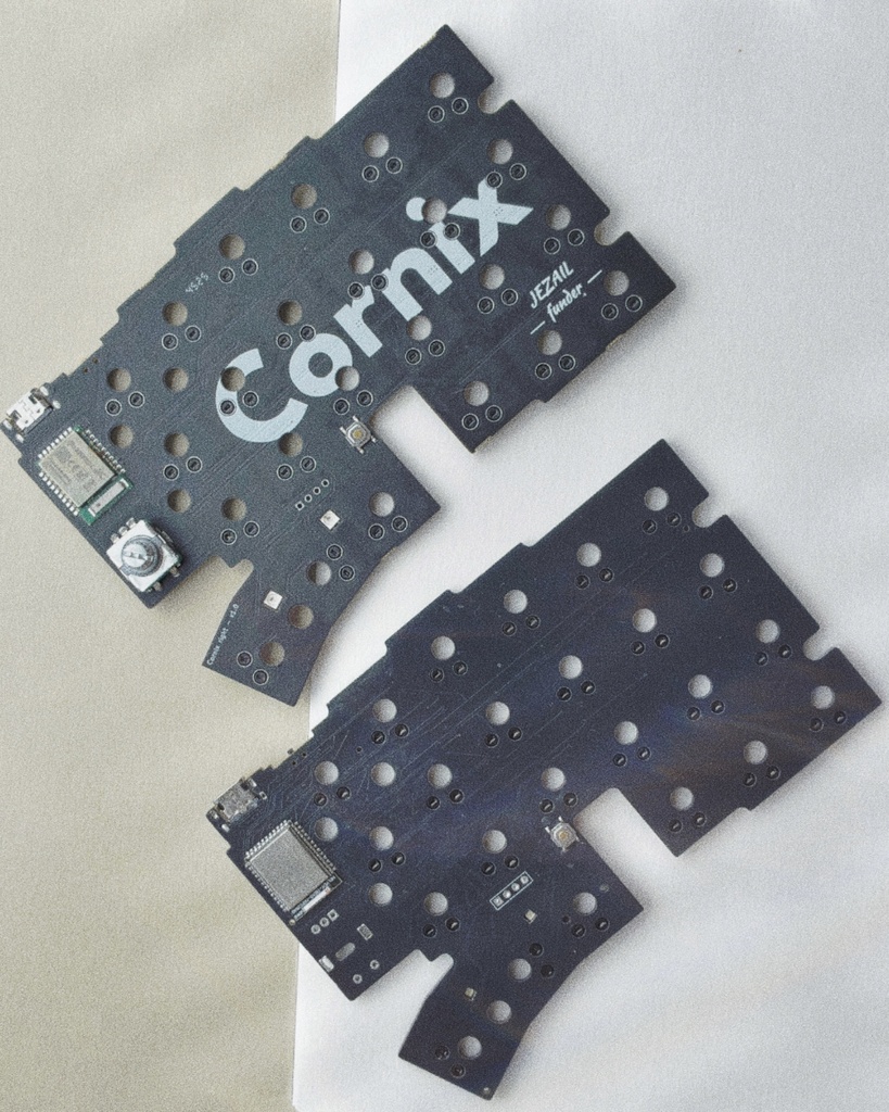 CoreX - Cornix互換 ポインティングモジュール対応基板