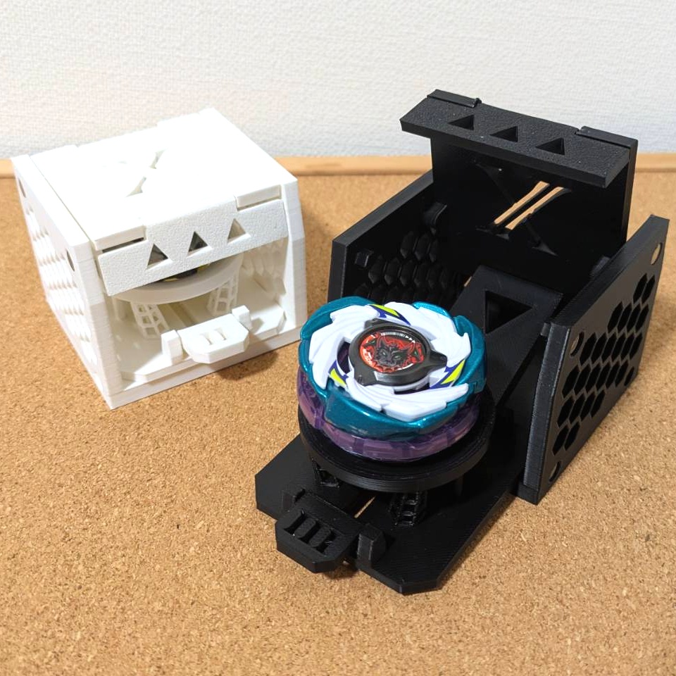 ベイブレードX 独立型3on3デッキケース No.1