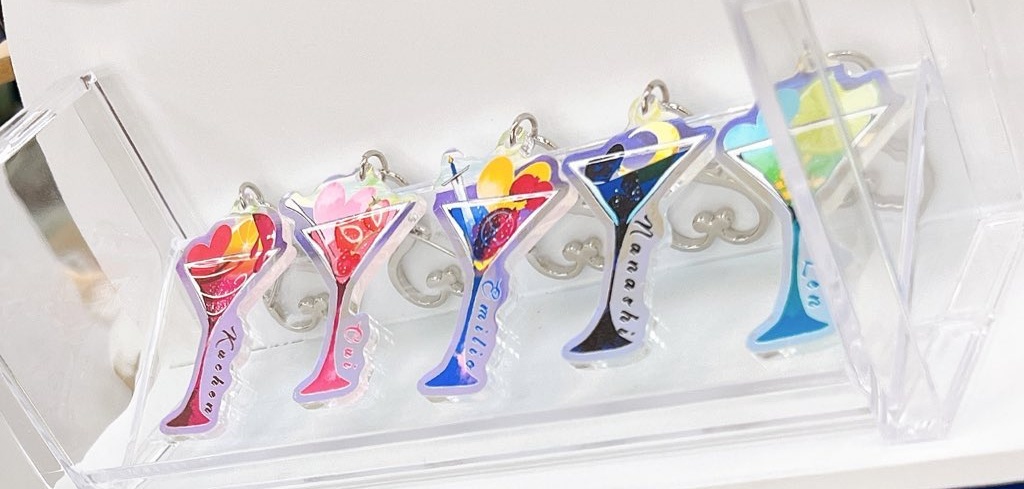 ymkrカクテルアクキー