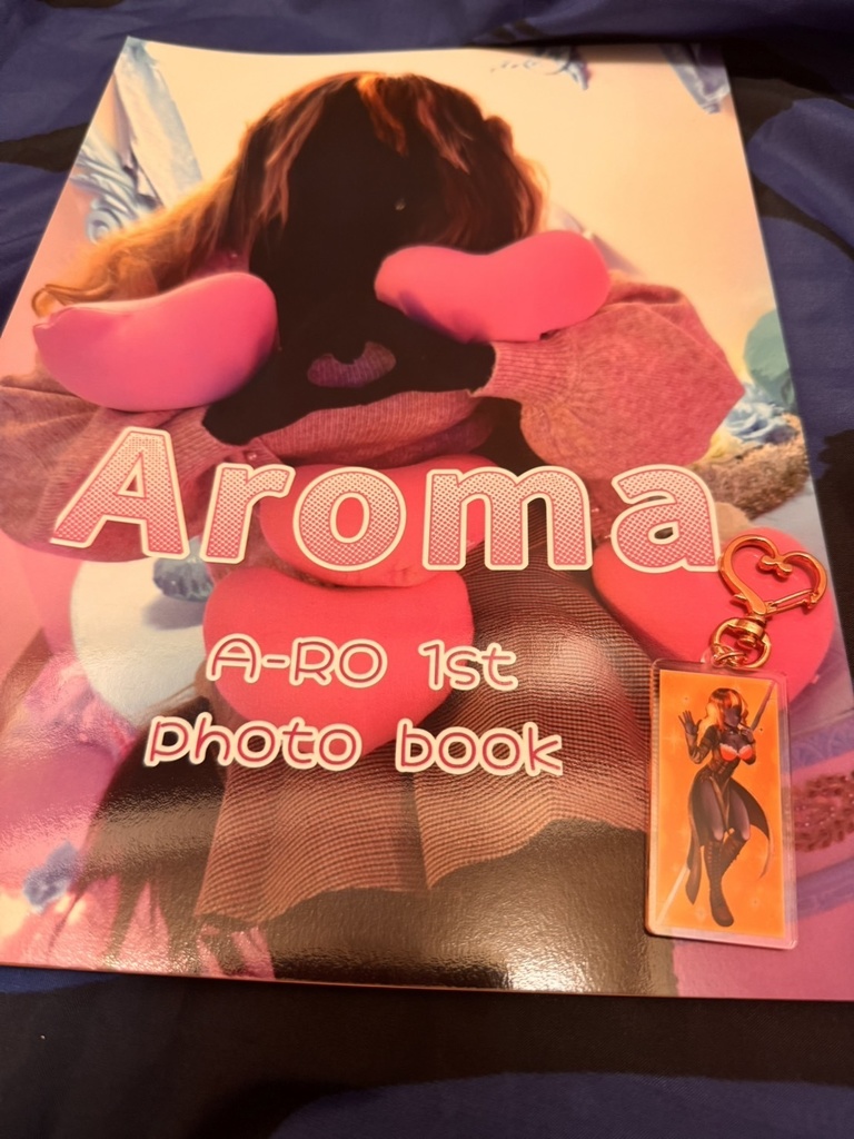 A-RO　1st写真集「aroma」＆アクキーセット