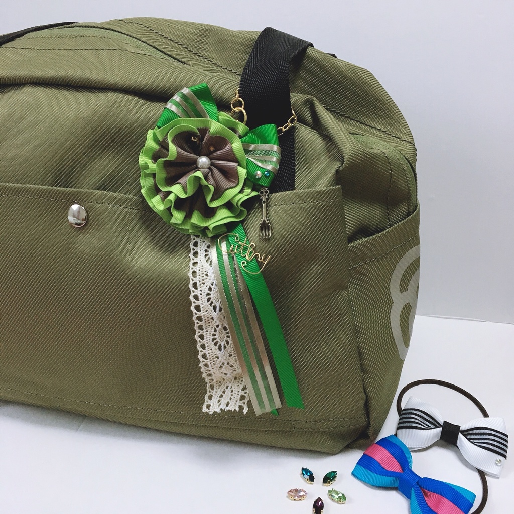 奇銃グループイメージ リボンバッグチャーム