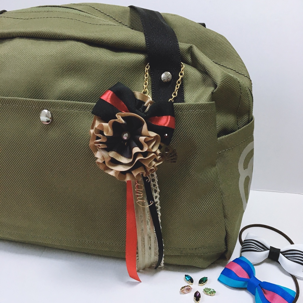 奇銃グループイメージ リボンバッグチャーム