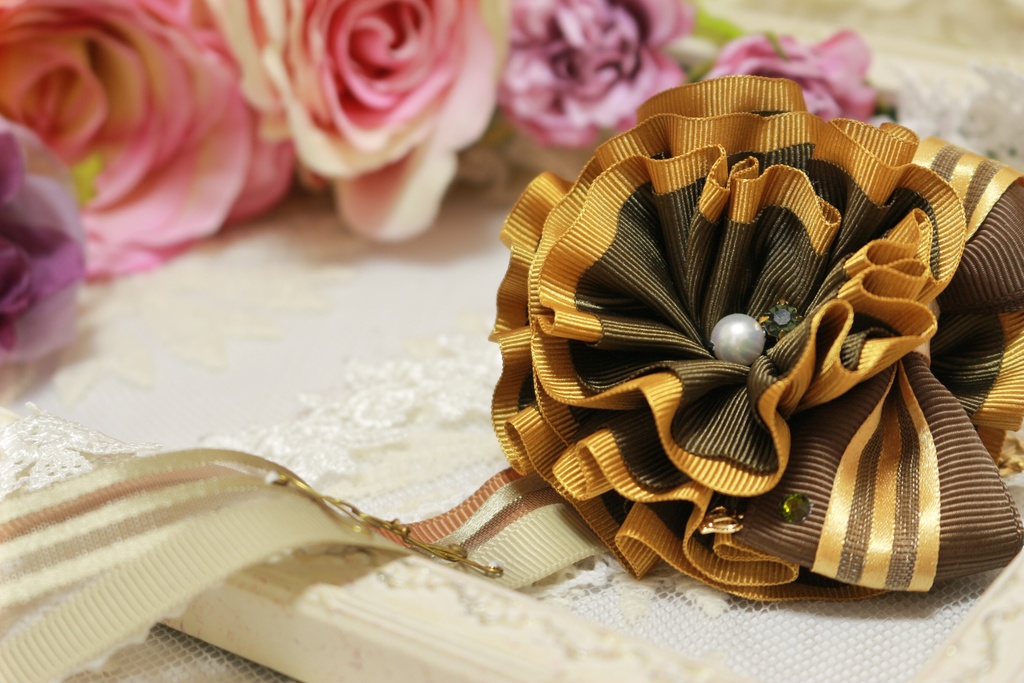 ハプスブルクグループイメージ リボンバッグチャーム