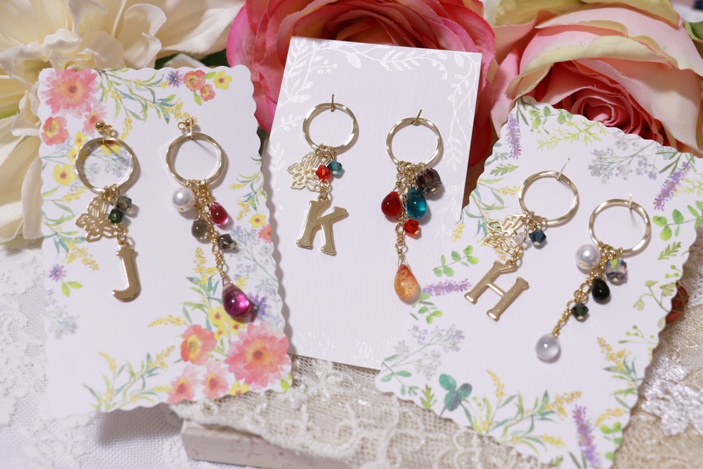 BATイメージ フープ&ドロップピアス