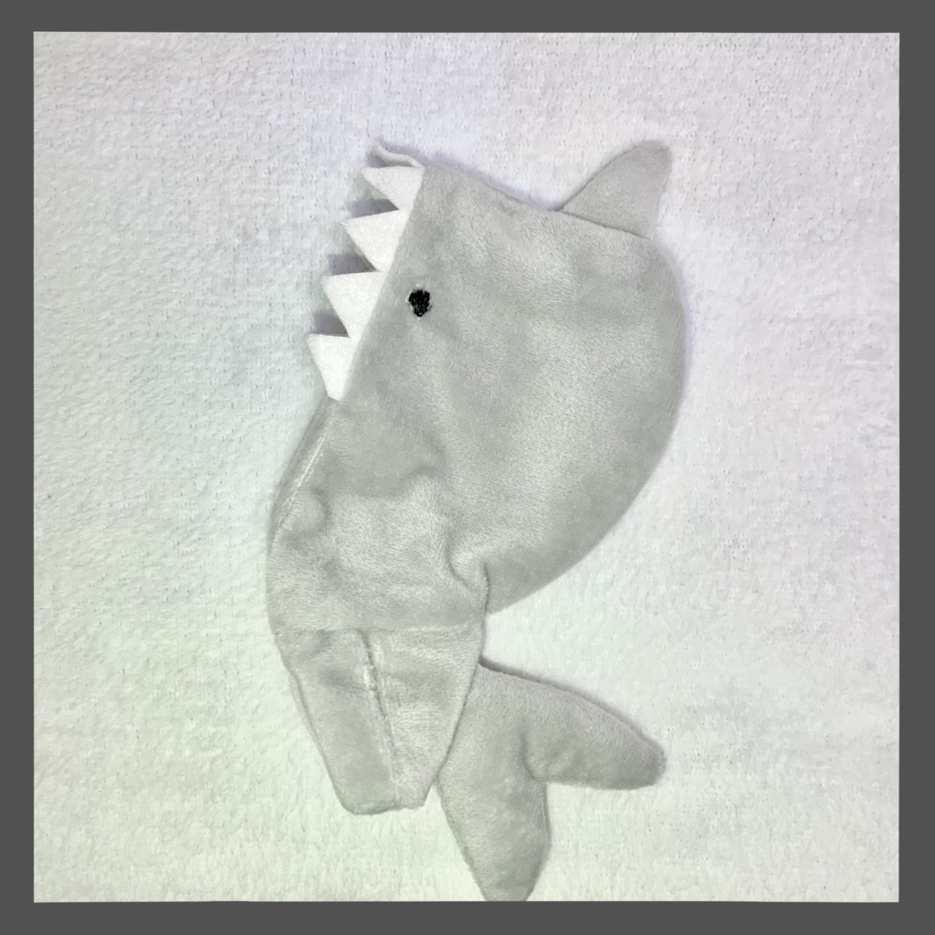 【ぬい服】サメ着ぐるみ