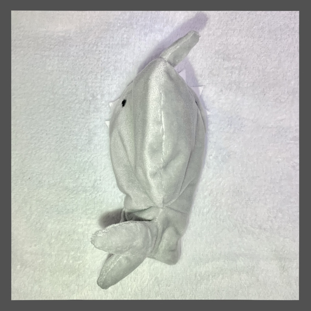 【ぬい服】サメ着ぐるみ