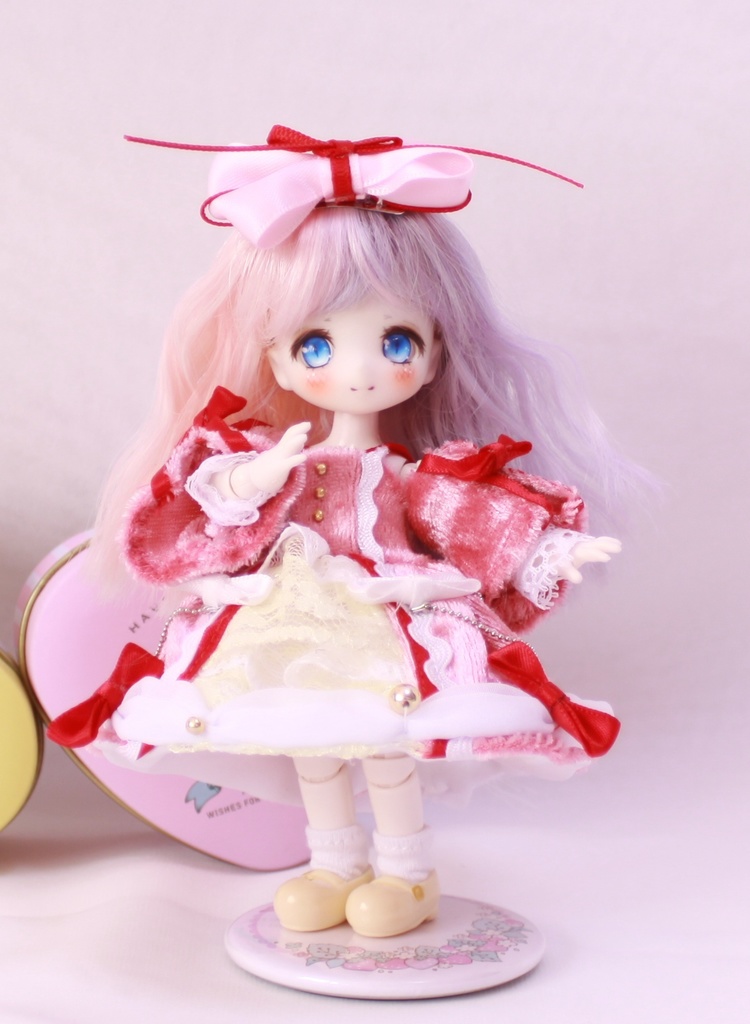 【オビツ11】バレンタインドレス・苺ショート