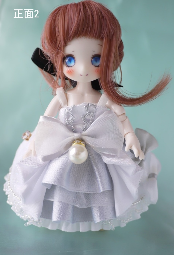 白銀のオーロラドレス