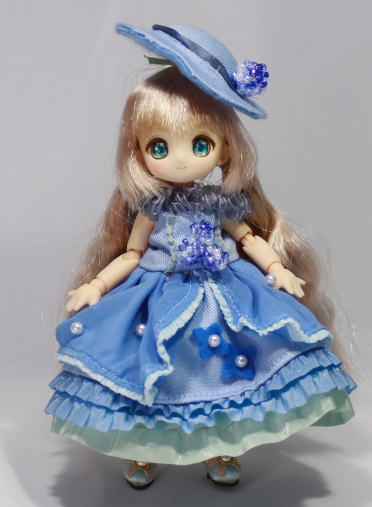 一時休止【オビツ11】紫陽花ドレス