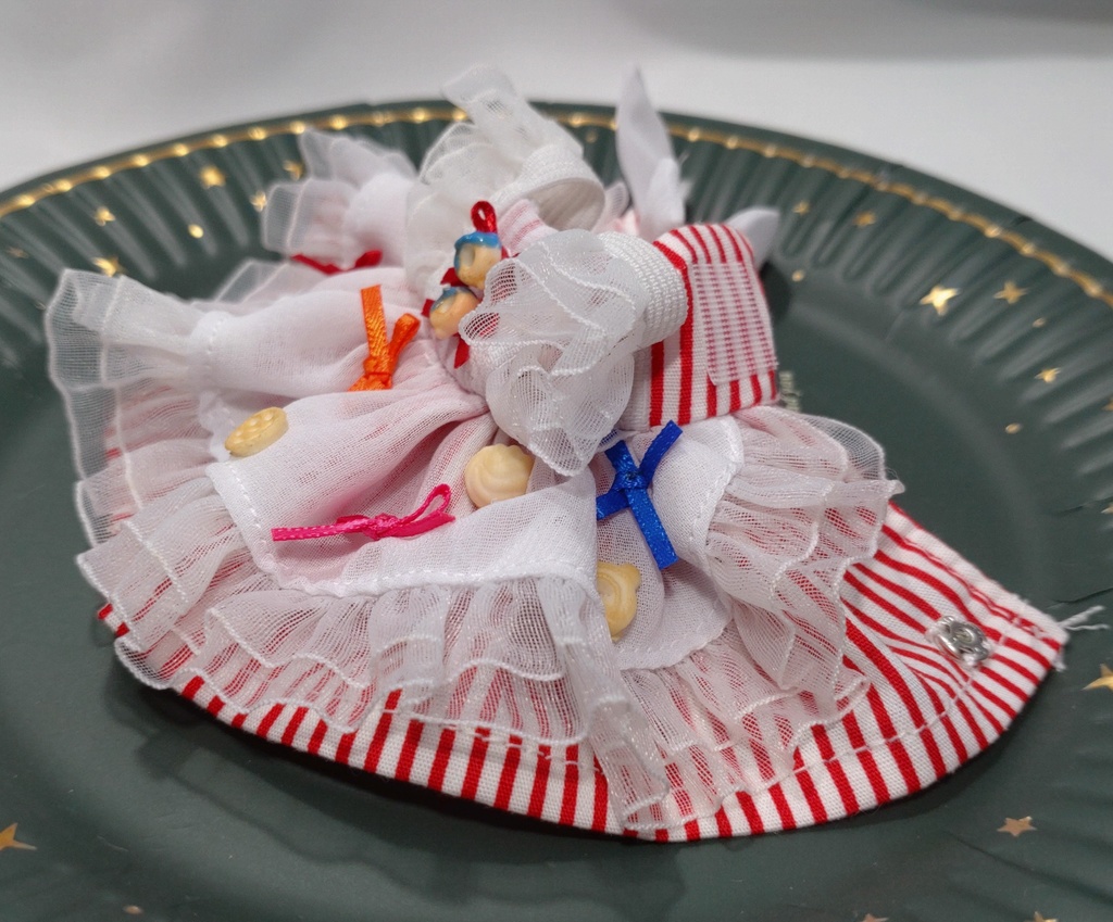 【オビツ11】食いしん坊ドレス・赤