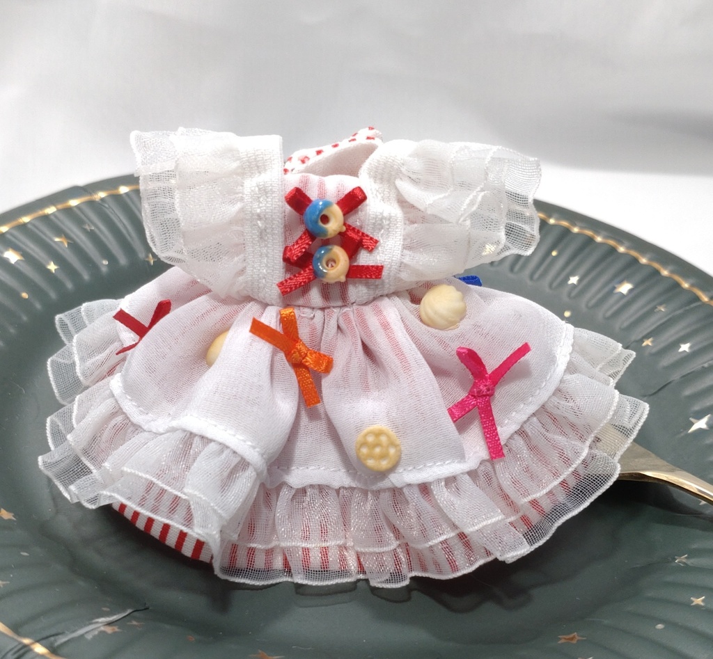 【オビツ11】食いしん坊ドレス・赤