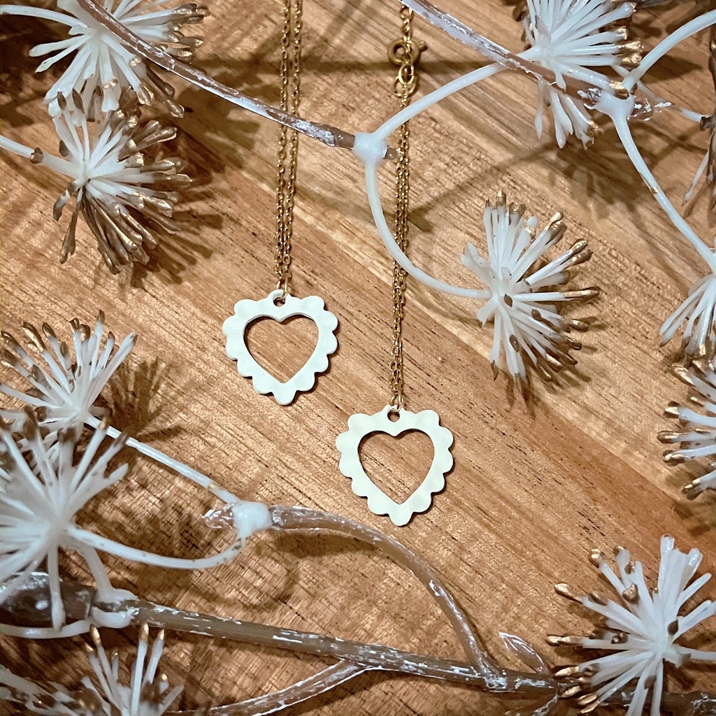 フリルハートのネックレス/レッド・ブラック ぬい用