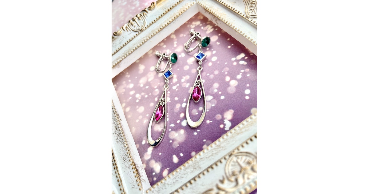 シェリル・ノームコレクション　バースデーイヤリングセット　イヤリングのみ マクロスF 10th アニバーサリー シェリル・ノーム コレクション