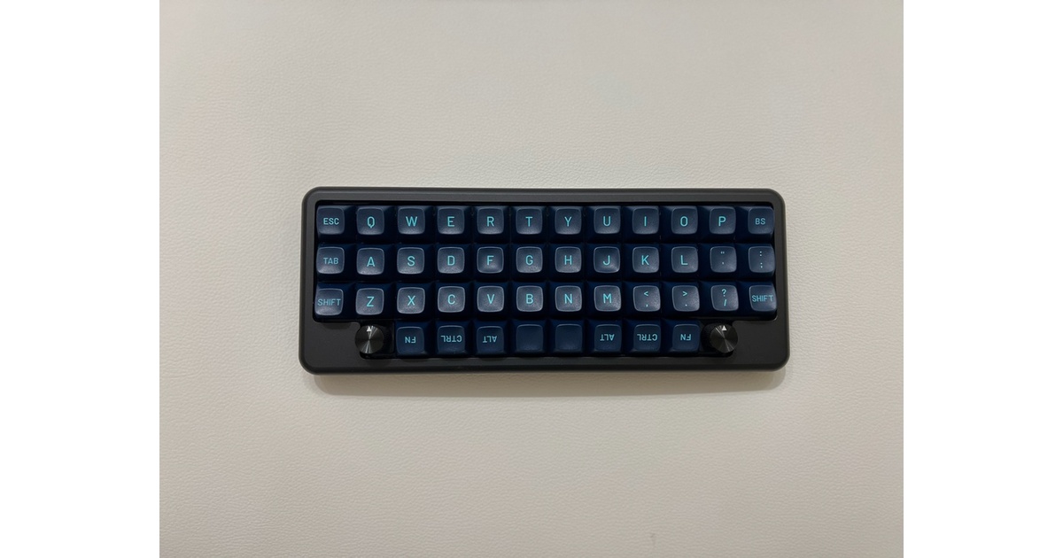 Poseidonケース互換基板 Trident44 - Daraku-Neko - BOOTH