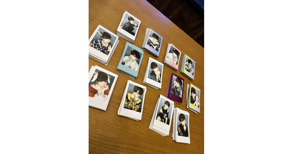 ♡出品 （洋服・チェキ3点） 🐻【20枚で私物プレゼント✨✨】ランダムチェキ10枚セット - bOoKiE
