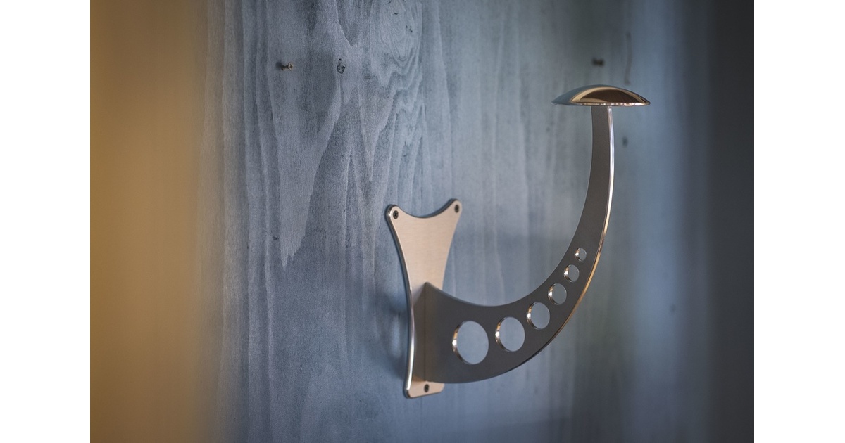 46works ヘルメットスタンド 46works ヘルメットスタンド