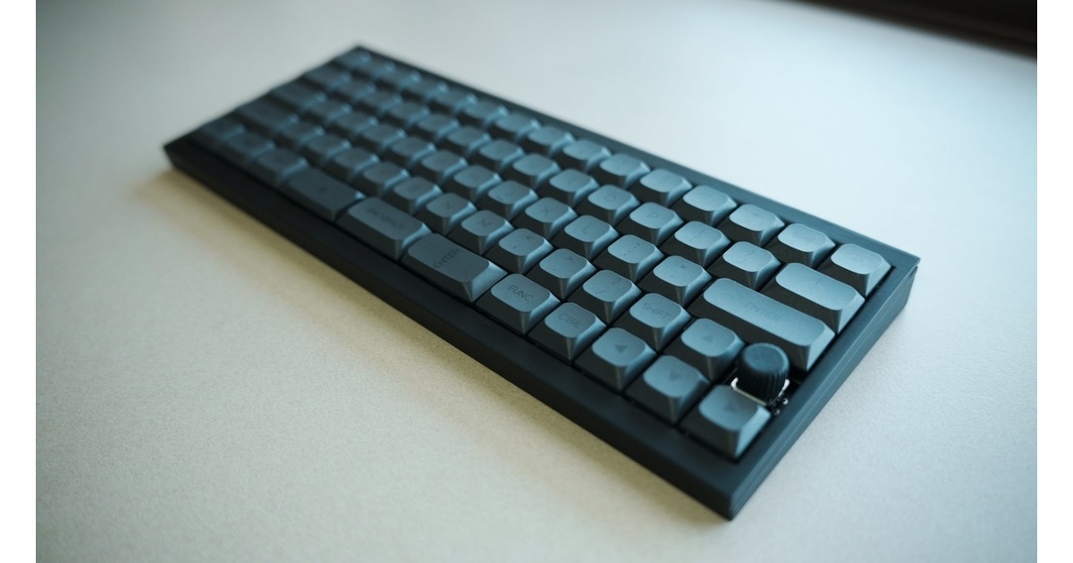 Portal 65% Black&rainbow PVD 自作キーボードキット Portal 65% Black&rainbow PVD 自作キーボードキット