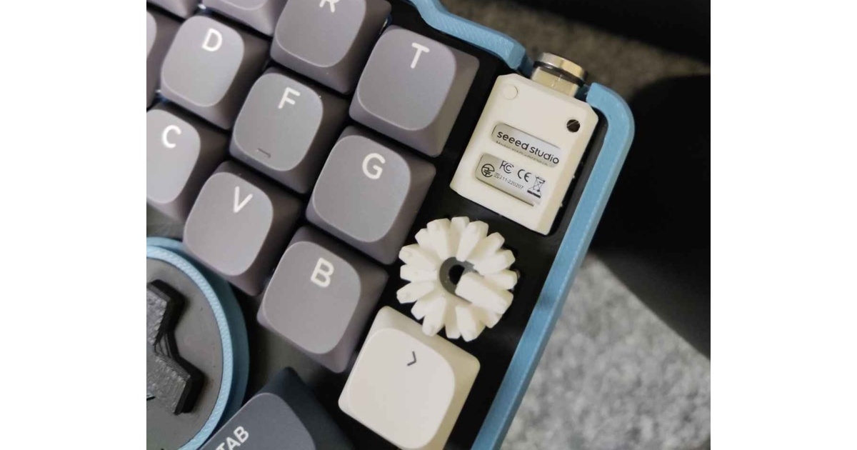 Xiao NRF52840汎用マイコンカバー＋リセットスイッチ - shininet