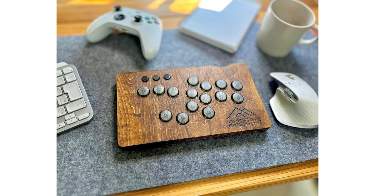 木製レバーレスコントローラー 0df3bd15-e52f-48a2-8e7e-