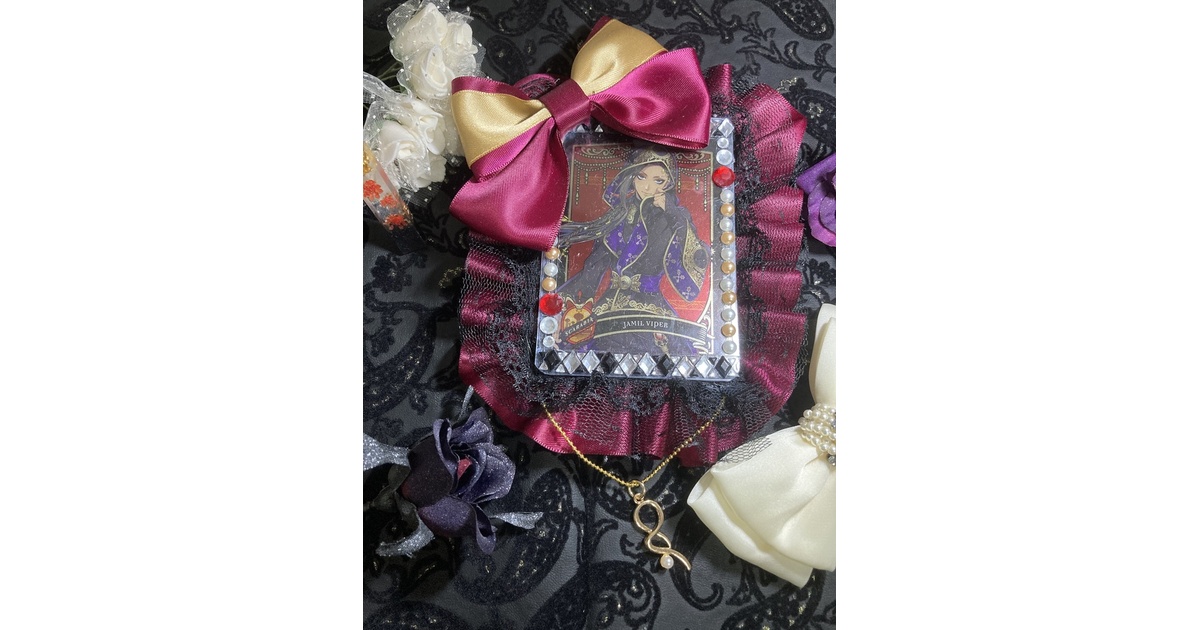 【ツイステ】ジャミル・バイパー　キーケース ディズニー ツイステッドワンダーランド』 Valentine's Day Gift
