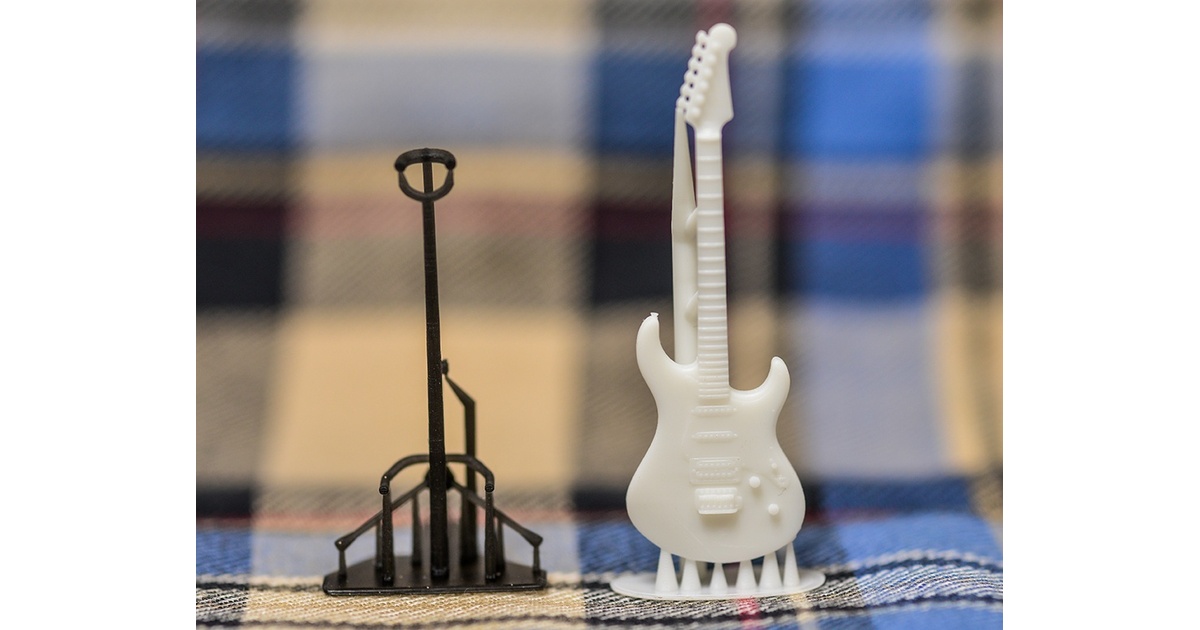 ギターミニチュアフィギュア ZYTOYS】ZY3027 ABCD 1/6 Electric Guitar エレキギター＆アンプ