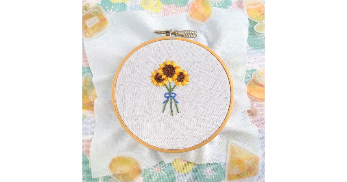 ひまわりの絵の刺繍 prod_5826045-p01.jpg