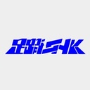 足踏SNEAKERS