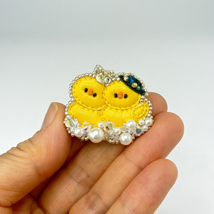 Raychlia Hill "Sparkling Bubble" Brooch