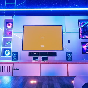 【VRChat Cyber Room】 缩略图 4