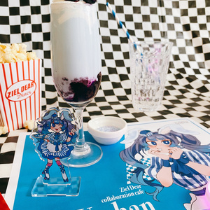 うーちゃん【コラボカフェver.アクリルスタンド】