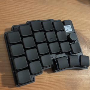 無線化 39 組み立て済み Keyball やぼった