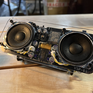 BT-02” Wireless Audio Amplifier /ワイヤレスヘッドホンアンプ