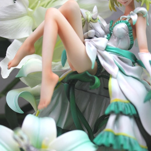 Madonna Lily （マドンナ・リリー）