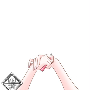ハンドケアをする手の素材💗【VTuber素材】【無償素材】(透過素材)