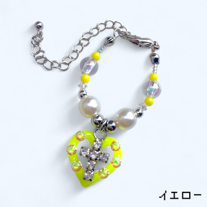 No.133】ハンドメイド 雪原 レジン 猫 雪山 流星 ネックレス
