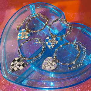 レジンネックレス✩⃛清澄シマエナガ＊蓄光 夕夏/レジン/青空とシマエナガ 蓄光 オルゴナイトネックレス