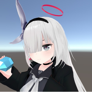 青輝石