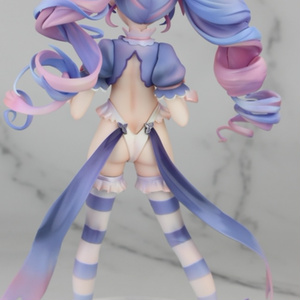 即納】ブルーアーカイブ 竜華キサキ 制服？ フィギュア ガレージキット