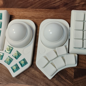 34mm】Keyball 3点ベアリングトラックボールケース - nalulab - BOOTH