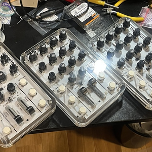 BT-02” Wireless Audio Amplifier /ワイヤレスヘッドホンアンプ