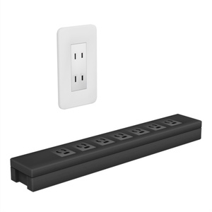 テーブルタップ＆コンセント / Power strip & Outlet