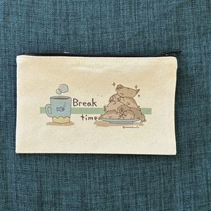 アザラシプリントファスナーポーチ　Break...