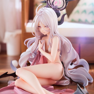 再販 ブルーアーカイブ 小鳥遊ホシノ パジャマ姿 フィギュア ガレージ